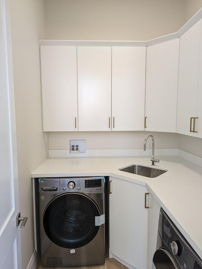 Custom Laundry Custom Laundry